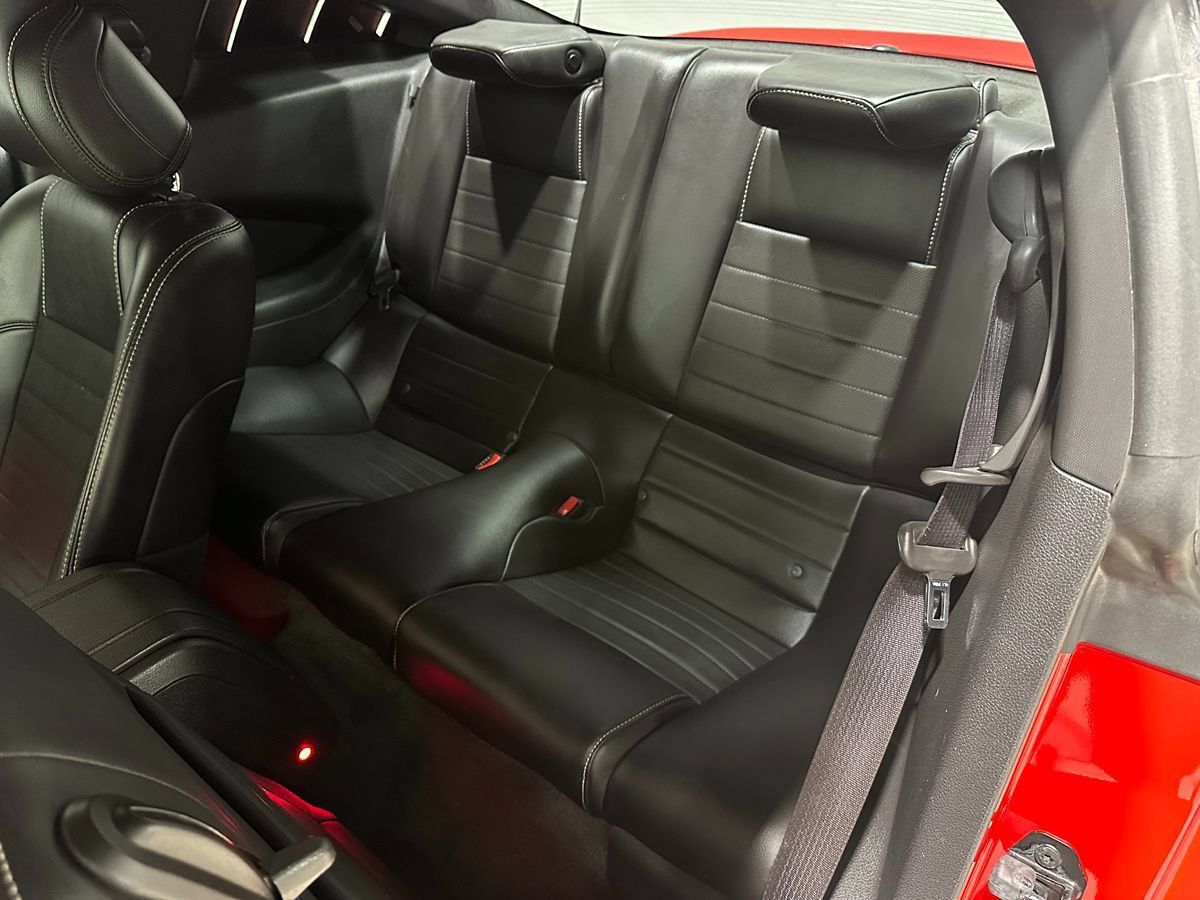 Used 2014 Ford Mustang GT Premium RWD image 27
