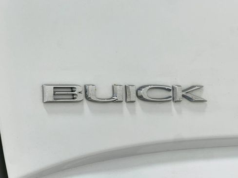 Used 2018 Buick Enclave Essence AWD/4WD image 44
