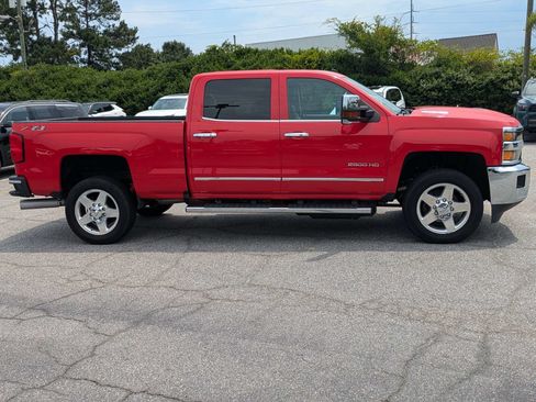 Used 2018 Chevrolet Silverado 2500 LTZ w/ Duramax Plus Package AWD/4WD image 3