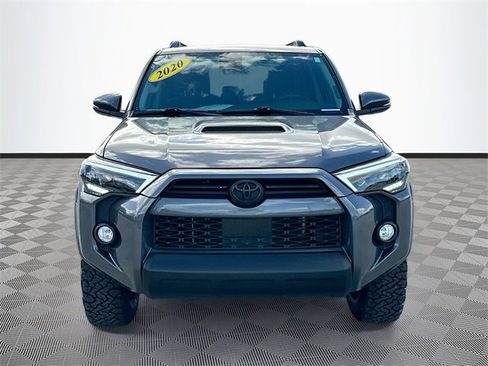 Used 2020 Toyota 4Runner SR5 Premium image 2