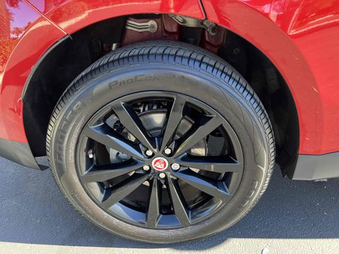 Used 2019 Jaguar F-PACE Prestige image 90