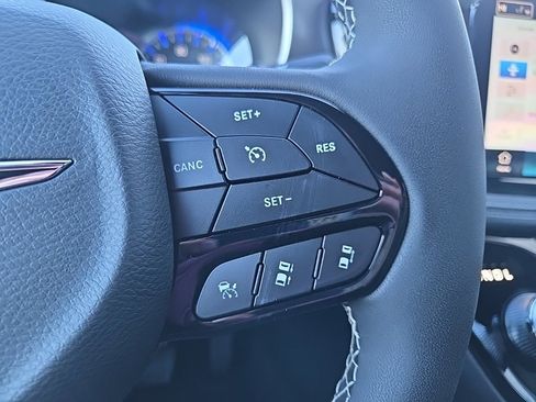 New 2026 Chrysler Pacifica Select w/ S Appearance Package image 41