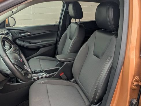 Used 2024 Buick Encore GX Preferred AWD/4WD image 16
