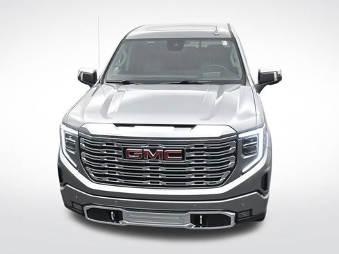 Used 2024 GMC Sierra 1500 Denali w/ Denali Reserve Package AWD/4WD image 23