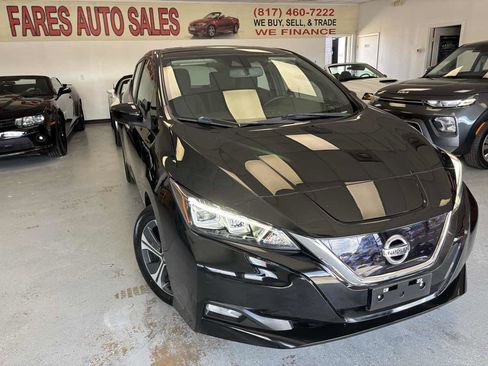 Used 2018 Nissan Leaf SV w/ SV Technology Package image 5