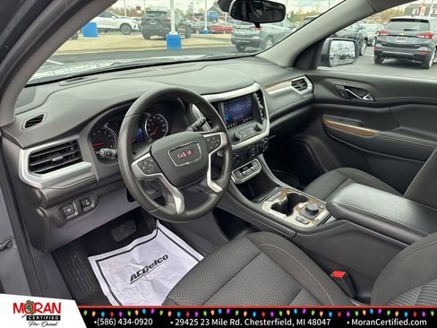 Used 2022 GMC Acadia SLE w/ Driver Convenience Package image 14