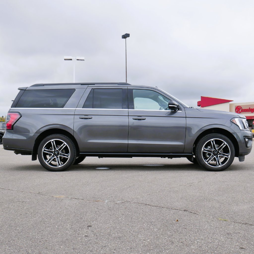 Used 2021 Ford Expedition Max Limited AWD/4WD image 12