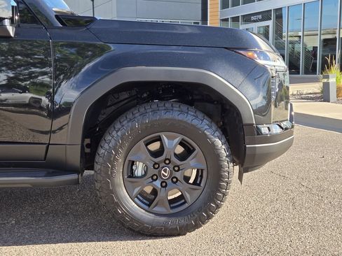 Used 2026 Lexus GX 550 AWD/4WD image 9