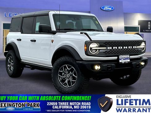 New 2025 Ford Bronco Badlands AWD/4WD image 1