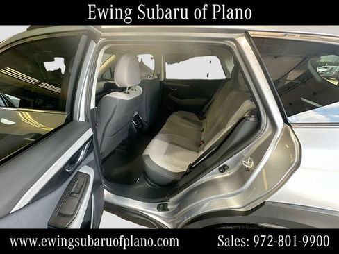 Used 2025 Subaru Outback Premium AWD/4WD image 25