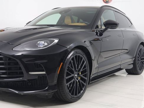 Used 2023 Aston Martin DBX 707 image 94