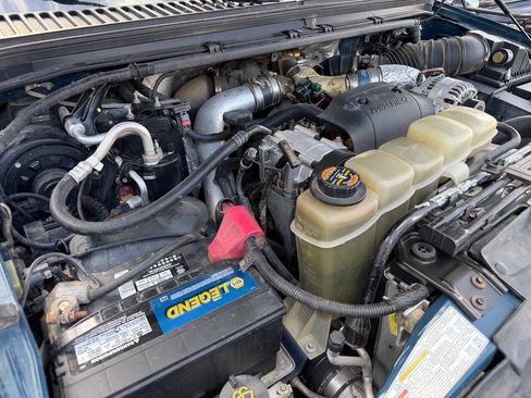 Used 2001 Ford F350 XLT AWD/4WD image 3