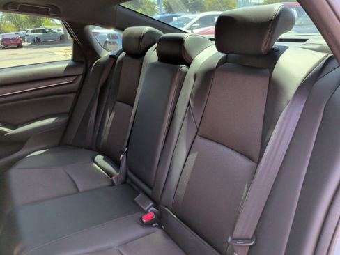 Used 2022 Honda Accord Sport image 35