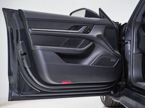 Certified 2025 Porsche Taycan AWD/4WD image 25