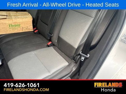 Used 2017 Ford Escape SE w/ SE Cold Weather Package AWD/4WD image 20