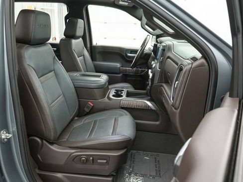 Used 2019 GMC Sierra 1500 Denali w/ Denali Ultimate Package AWD/4WD image 25