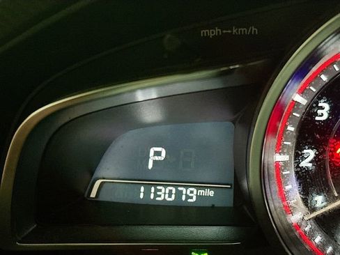 Used 2014 MAZDA MAZDA3 s Grand Touring image 13