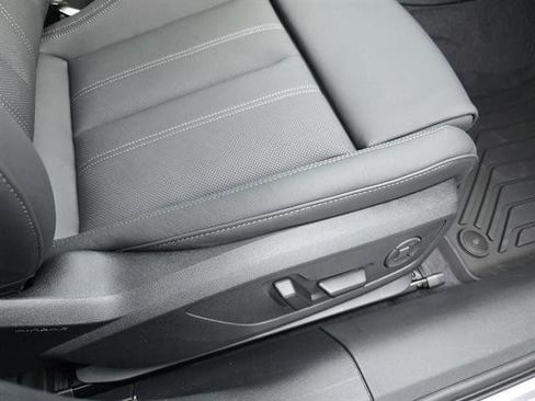 New 2025 Audi A5 2.0T Prestige image 17