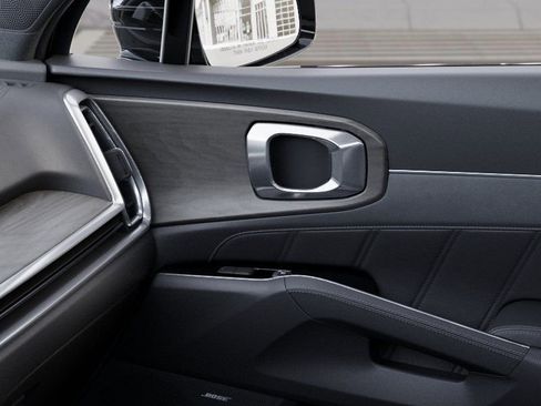 Certified 2024 Kia Sorento SX Prestige image 25