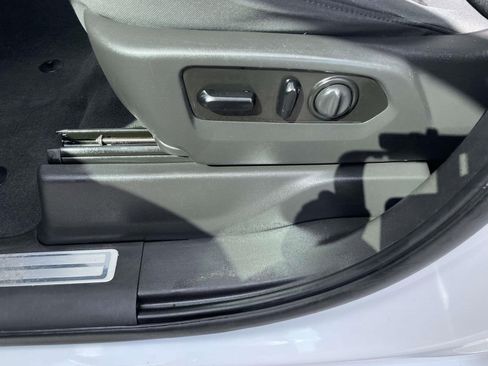 Used 2021 Chevrolet Silverado 1500 RST image 24