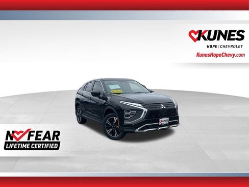 Used 2023 Mitsubishi Eclipse Cross SE image 1