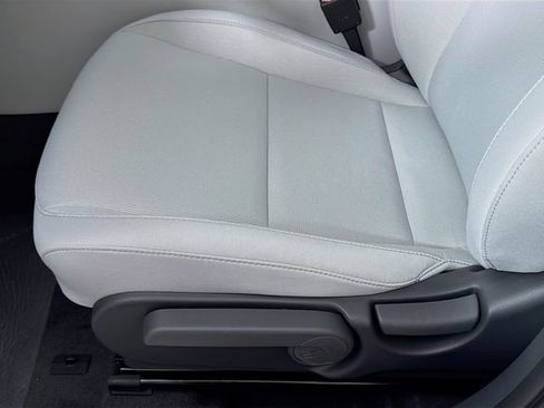 New 2026 Hyundai Kona SE image 30