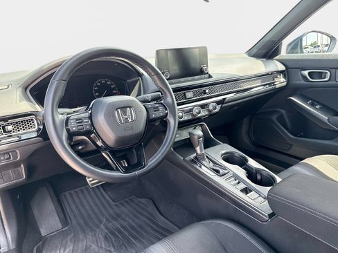 Used 2025 Honda Civic Sport image 14