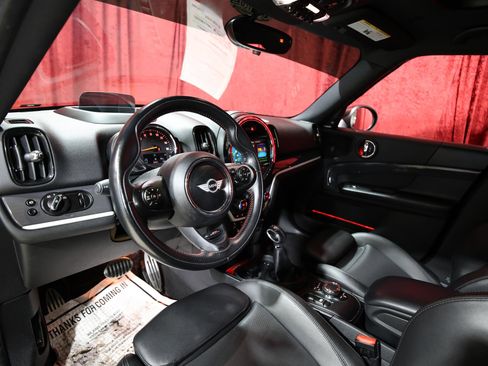 Used 2018 MINI Cooper Countryman S FWD image 12