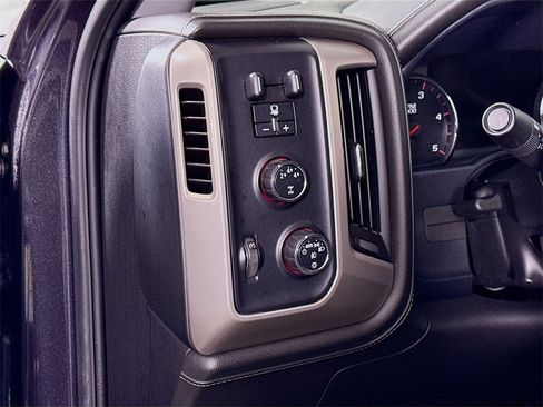 Used 2016 GMC Sierra 3500 Denali w/ Duramax Plus Package image 4