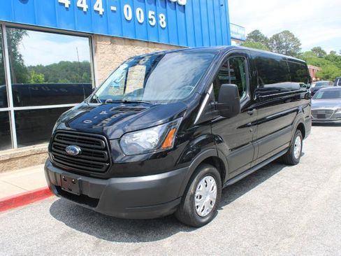 Used 2019 Ford Transit 150 130 Low Roof RWD image 3