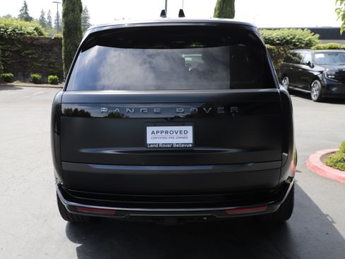 Used 2025 Land Rover Range Rover Long Wheelbase SE AWD/4WD image 5