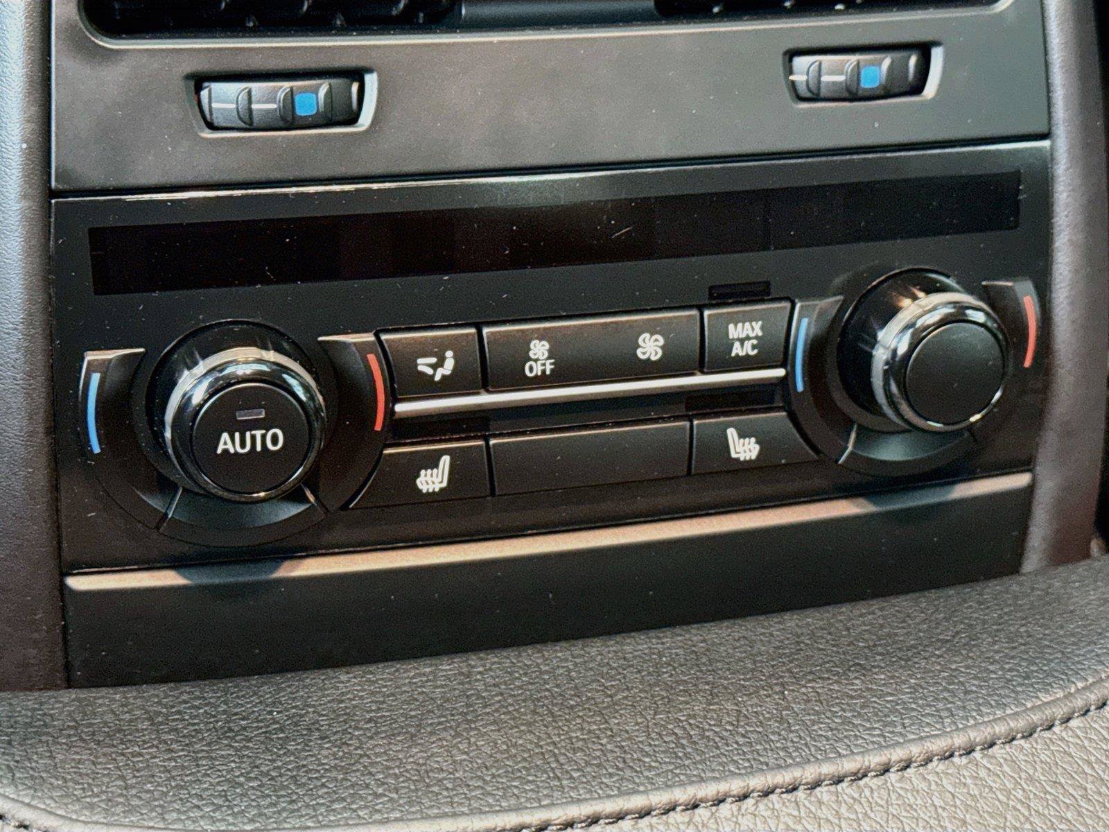 Used 2015 BMW 640i Gran Coupe RWD image 38