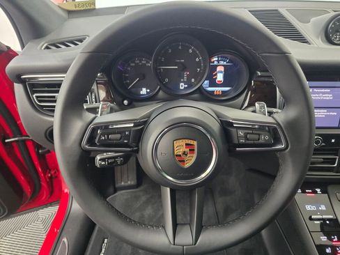 New 2026 Porsche Macan image 15