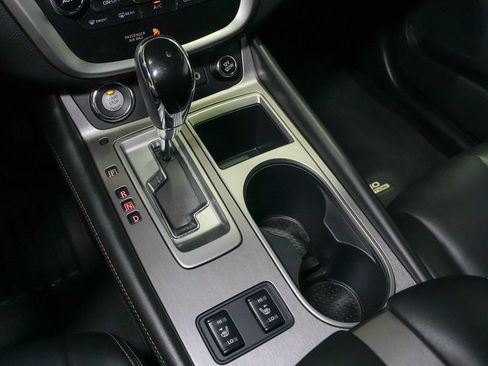 Used 2023 Nissan Murano SV w/ SV Midnight Edition Package FWD image 17