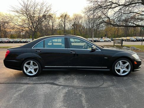 Used 2011 Mercedes-Benz S 400 w/ Sport Pkg image 4