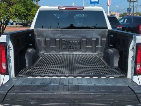 Used 2024 GMC Sierra 1500 SLT image 26