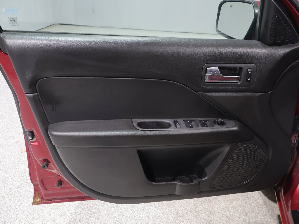 Used 2008 Ford Fusion SEL FWD image 20