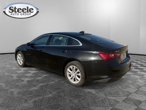 Used 2025 Chevrolet Malibu LT FWD image 3