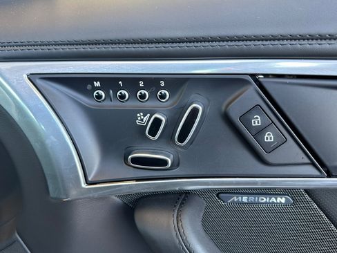 Used 2023 Jaguar F-TYPE R-Dynamic image 18