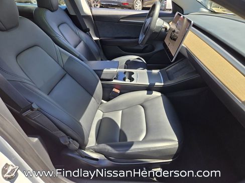 Used 2023 Tesla Model 3 Standard Range RWD image 17