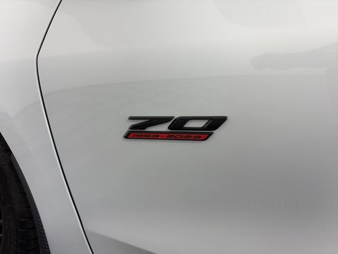 Used 2023 Chevrolet Corvette Stingray Preferred Conv w/ Battery Protection Package RWD image 13