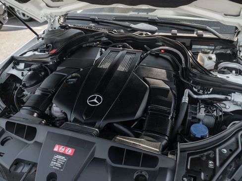 Used 2017 Mercedes-Benz E 400 Coupe w/ Premium 2 Package image 32