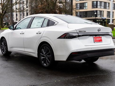New 2026 Nissan Sentra SL w/ Floor Mat Package FWD image 4