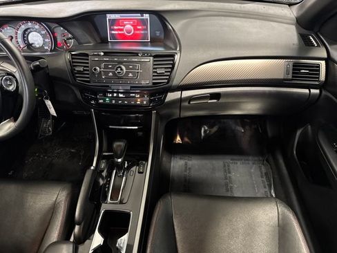 Used 2017 Honda Accord Sport Special Edition image 16