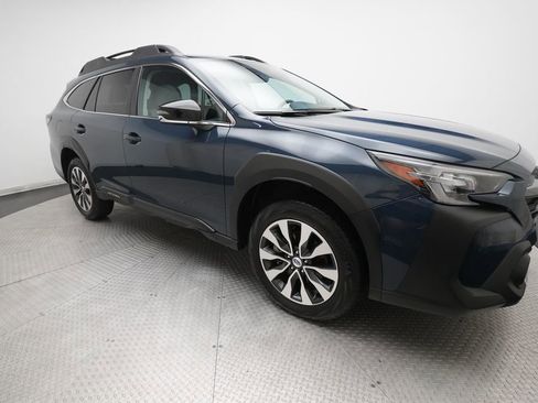 Used 2024 Subaru Outback Limited AWD/4WD image 38