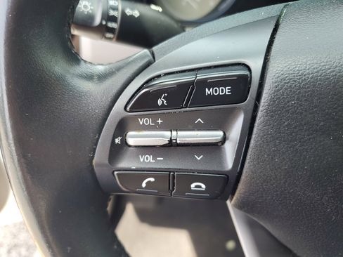 Used 2018 Hyundai Kona SEL FWD image 16