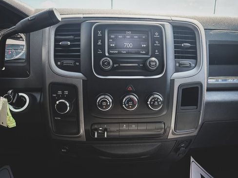 Used 2014 RAM 1500 Express AWD/4WD image 11