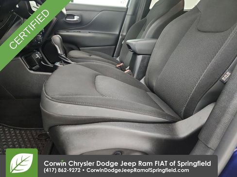 Used 2019 Jeep Renegade Altitude w/ Quick Order Package 2XM FWD image 19