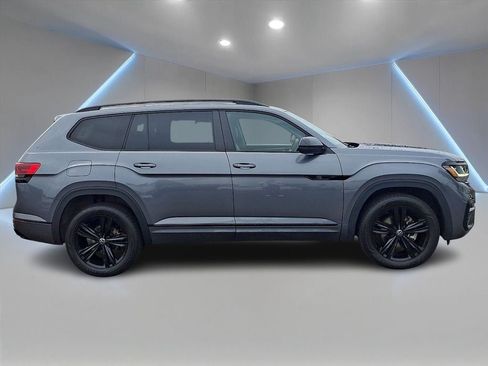 Certified 2023 Volkswagen Atlas SEL R-Line AWD/4WD image 7