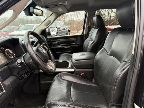 Used 2018 RAM 2500 Laramie w/ Sport Appearance Group image 29